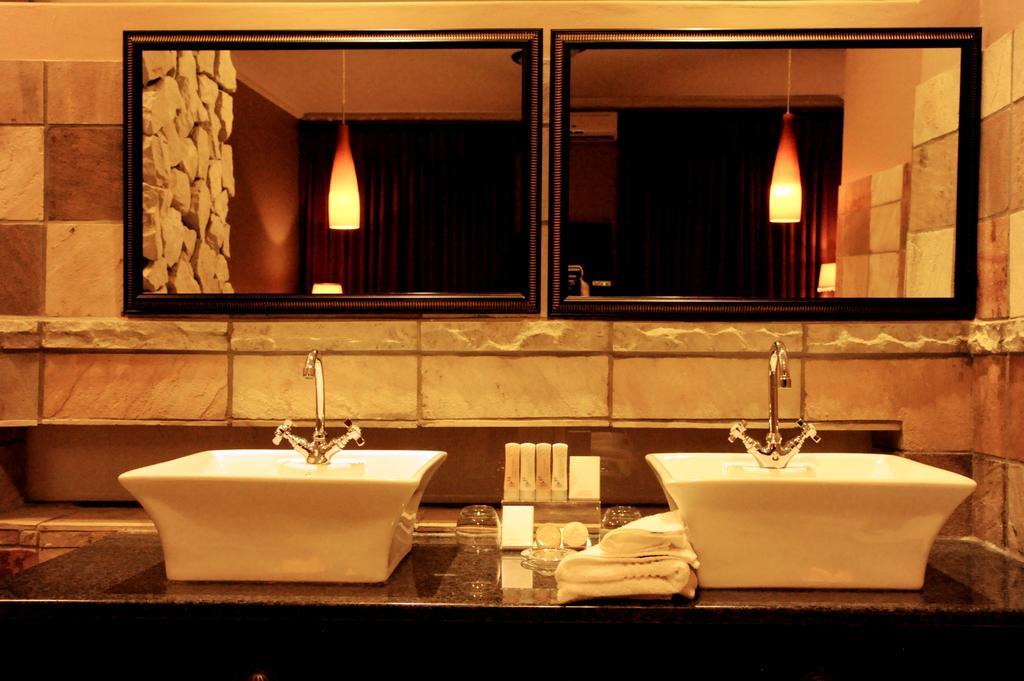 Anta Boga Hotel Bloemfontein Zimmer foto